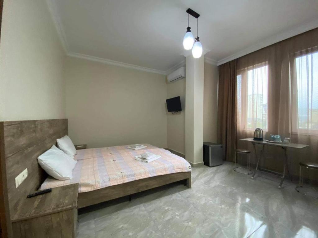 Nana'S Hotel Tchaikovsky Street 34 Batumi Exterior foto